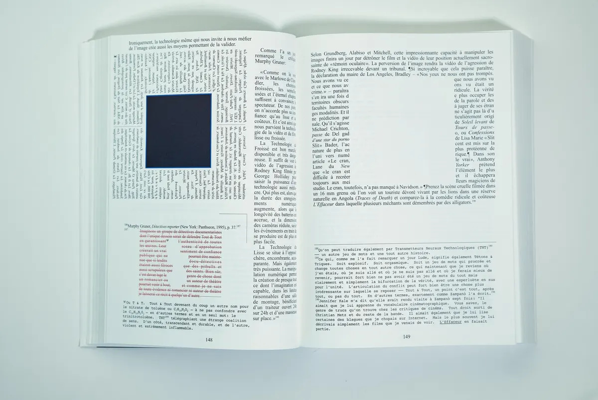Exemple de mise en page atypique dans La Maison des Feuilles